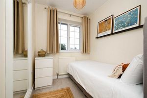 Photo 15- click for photo gallery